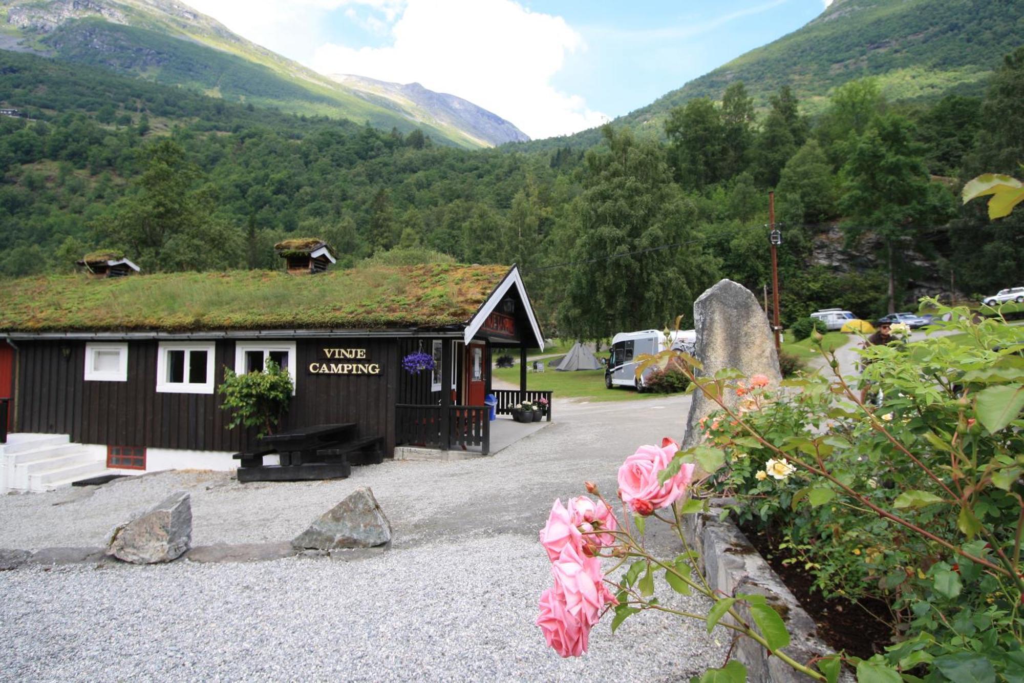 Vinje Camping Geiranger Exterior photo