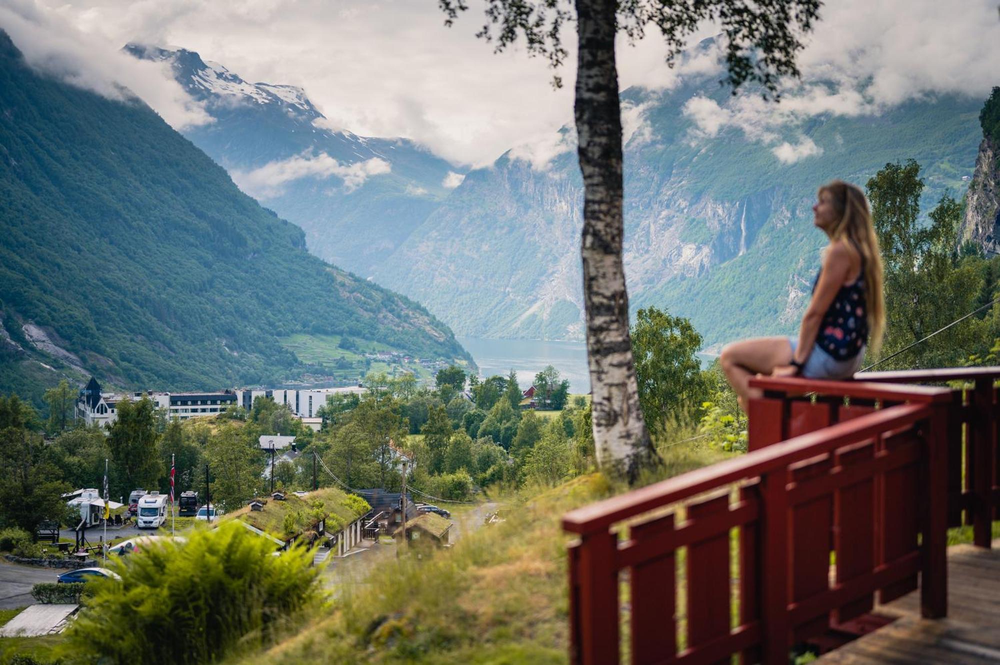 Vinje Camping Geiranger Exterior photo