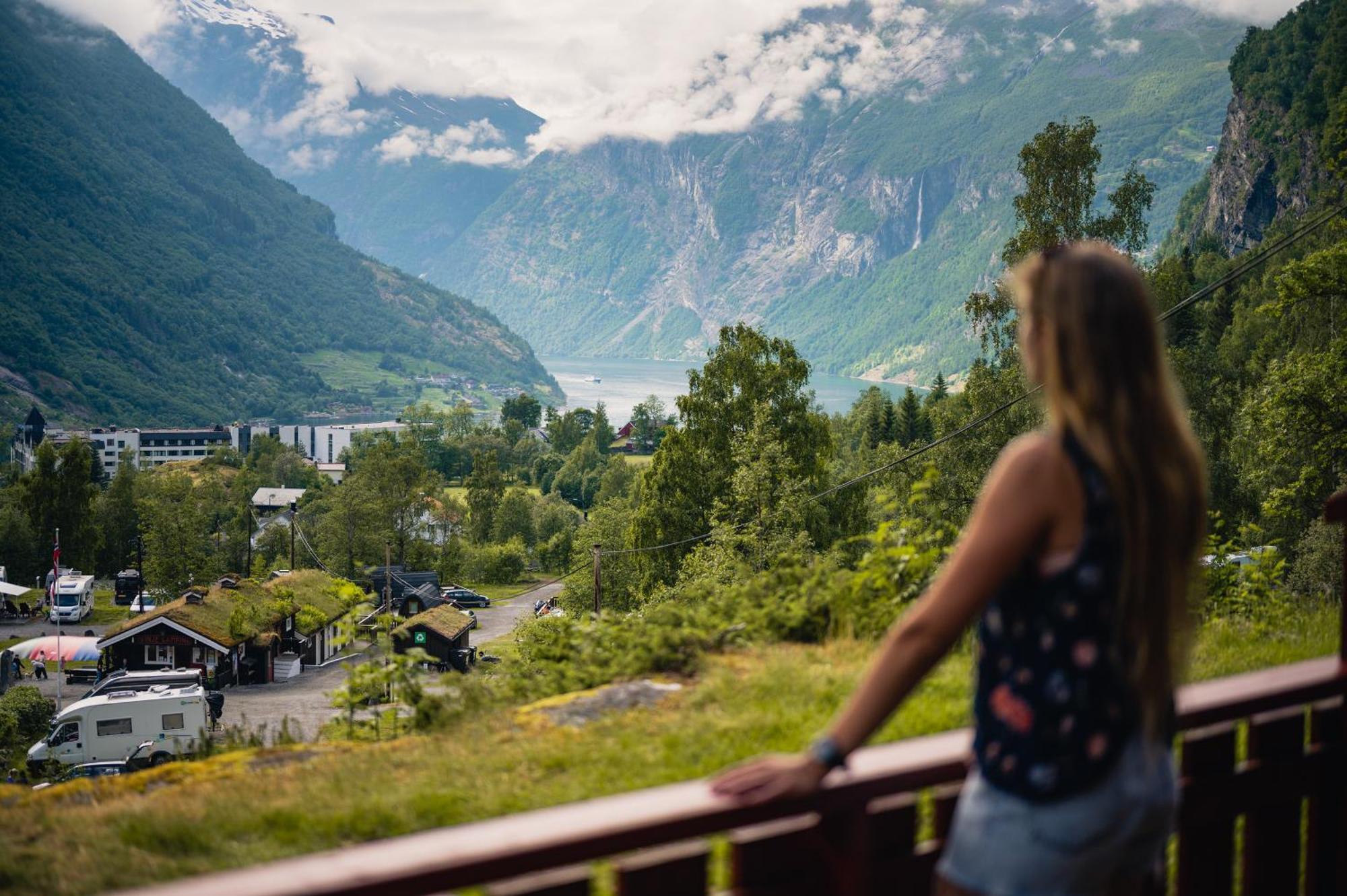 Vinje Camping Geiranger Exterior photo
