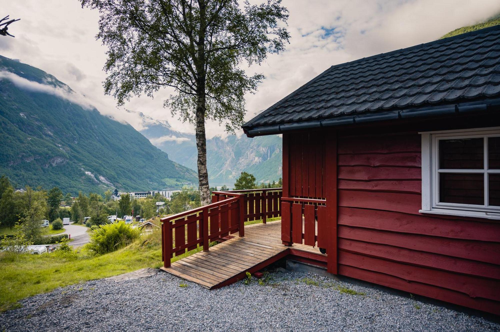 Vinje Camping Geiranger Exterior photo